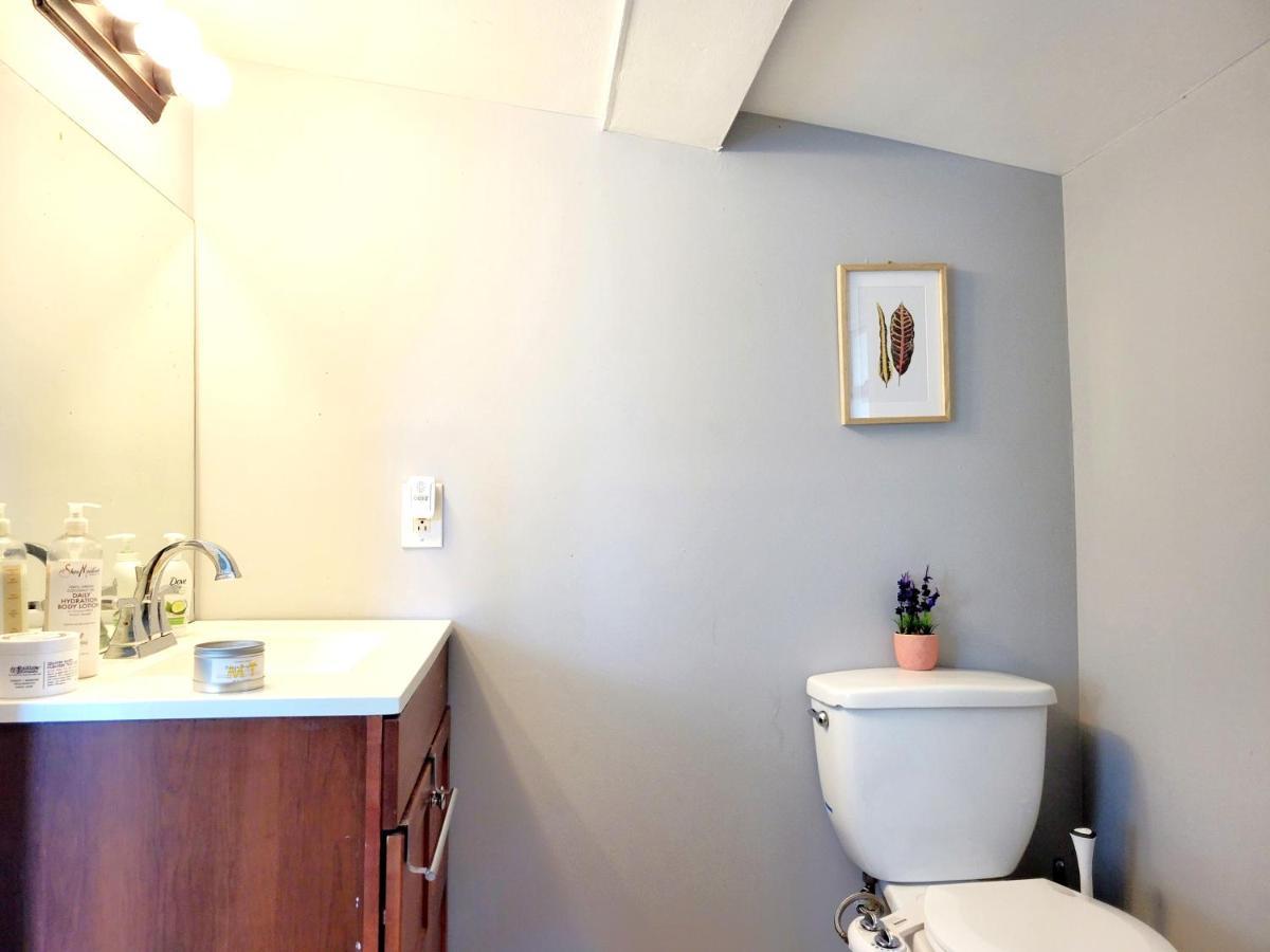 Budget Bed Room Near Downtown Inner Harbor W Free Parking Балтимор Екстериор снимка