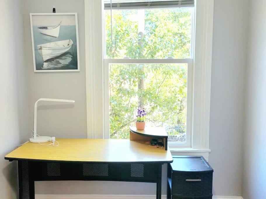 Budget Bed Room Near Downtown Inner Harbor W Free Parking Балтимор Екстериор снимка