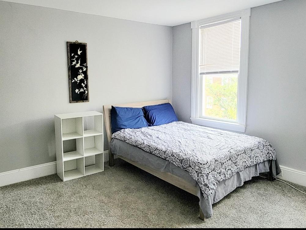 Budget Bed Room Near Downtown Inner Harbor W Free Parking Балтимор Екстериор снимка