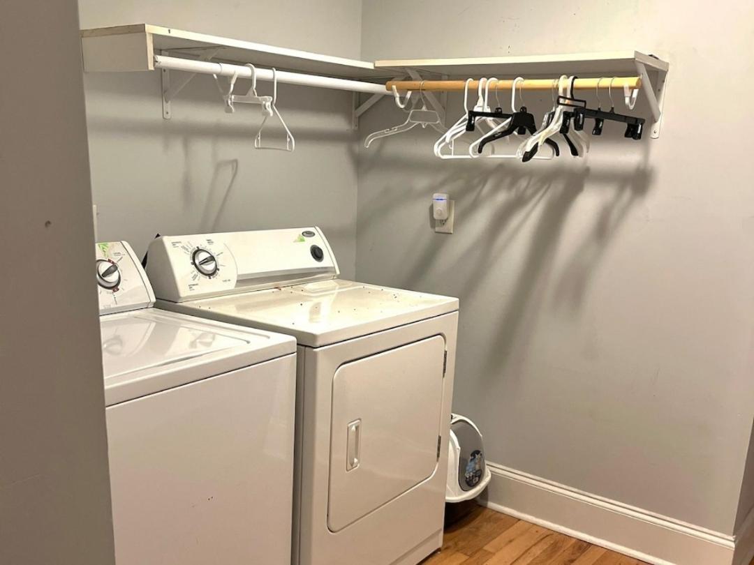 Budget Bed Room Near Downtown Inner Harbor W Free Parking Балтимор Екстериор снимка